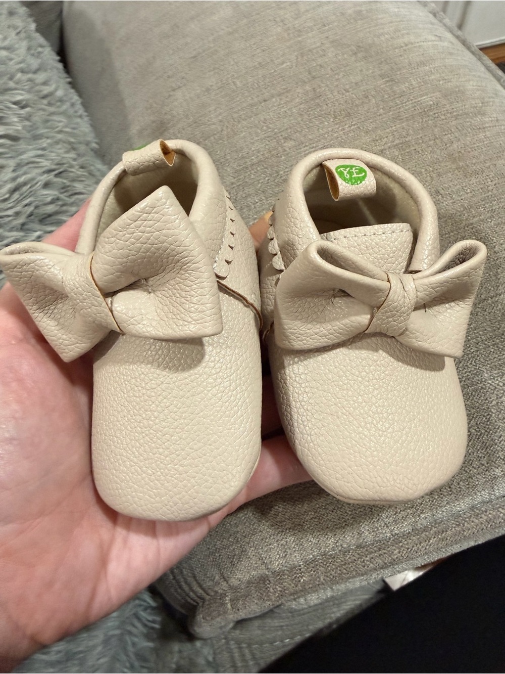 Baby Bow m Shoes in Cream - Soft Slip-On Kids Shoes